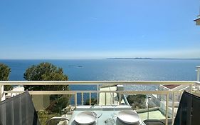 Marina 8